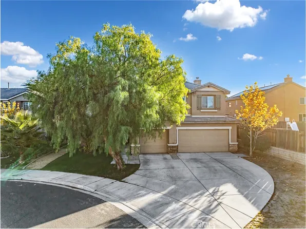 13802 Goldfinch Ct, Victorville, CA 92394