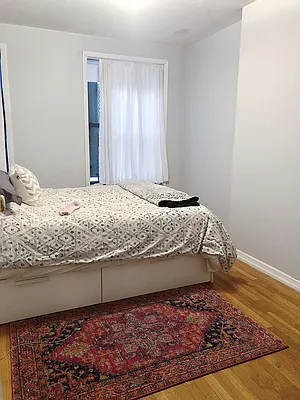 Rented by Halstead Real Estate | media 20
