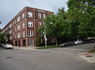 1411 W Farwell Ave #3, Chicago, IL 60626