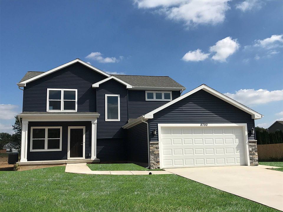 1st image of 11318 Sand Hill Dr