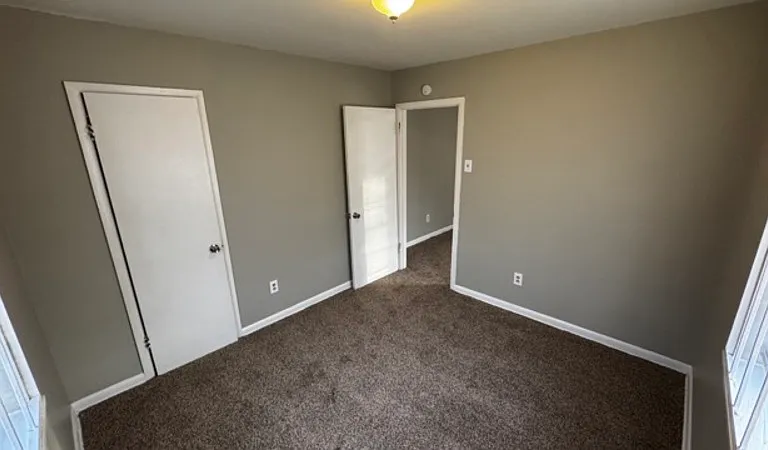 832 Whitford Pl — Photo 7