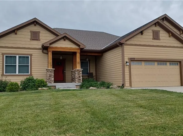 13275 N Silver Ridge Dr, Platte City, MO 64079