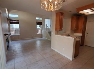 381 Flagstone Cir, Suisun City, CA 94585