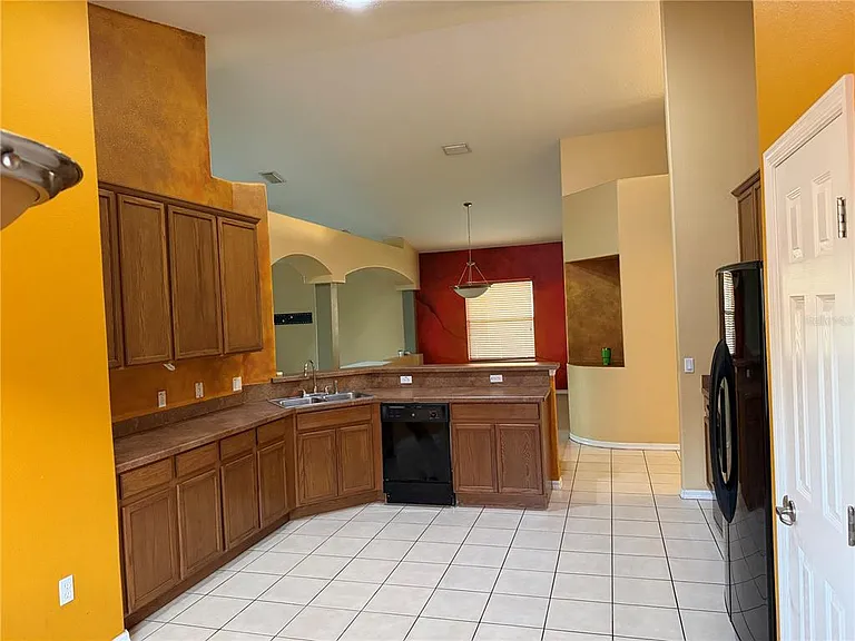 1754 Altavista Cir — Photo 17