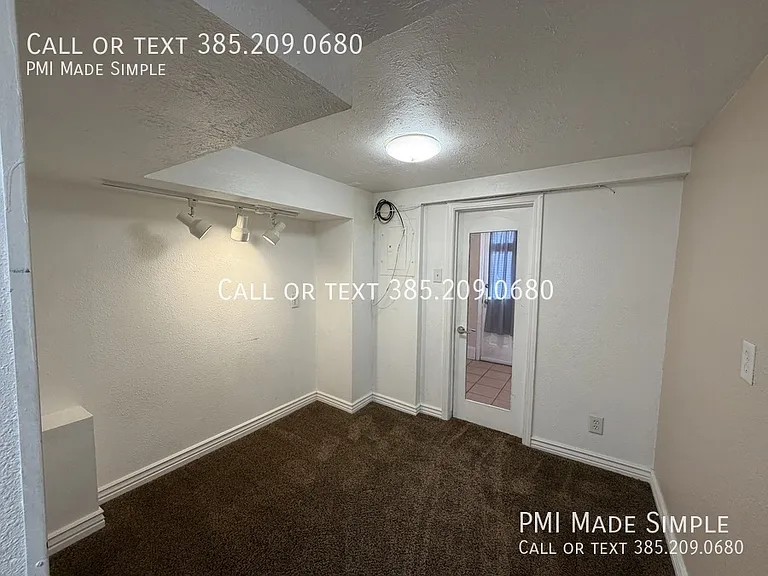 1924 S Columbia Ln — Photo 10