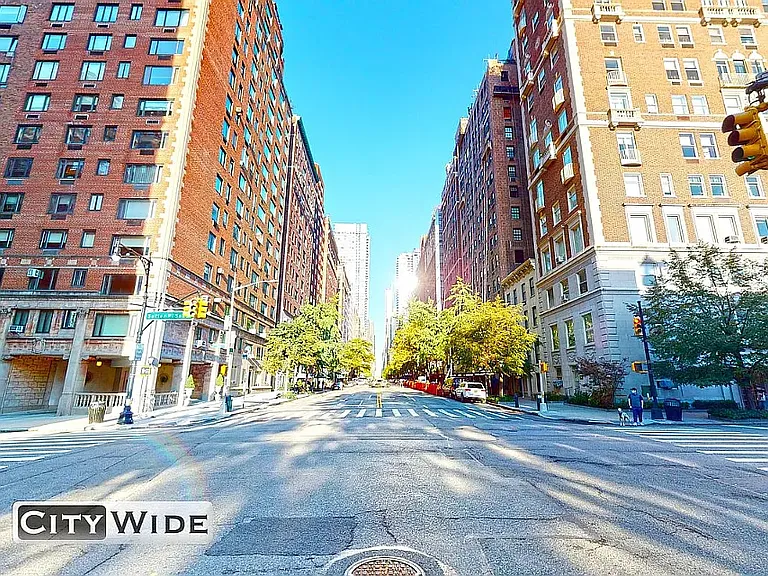 157 E 57th St #8C — Photo 12