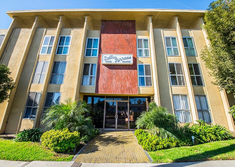 1st image of 6225 Coldwater Canyon Ave Unit 205