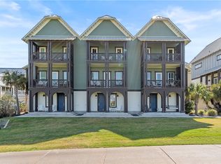 168 Spanish Dagger Ln, Port Aransas, TX 78373