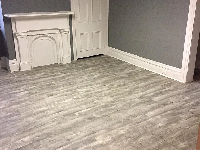 382 Lawn St #4 — Photo 1