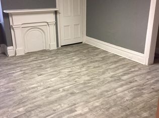 382 Lawn St APT 4, Pittsburgh, PA 15213