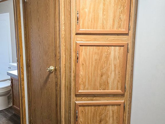 5th image of 2126 3rd Ave NW Trailer 94