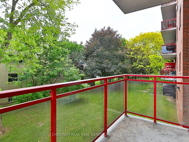900 Glen St #218 — Photo 34