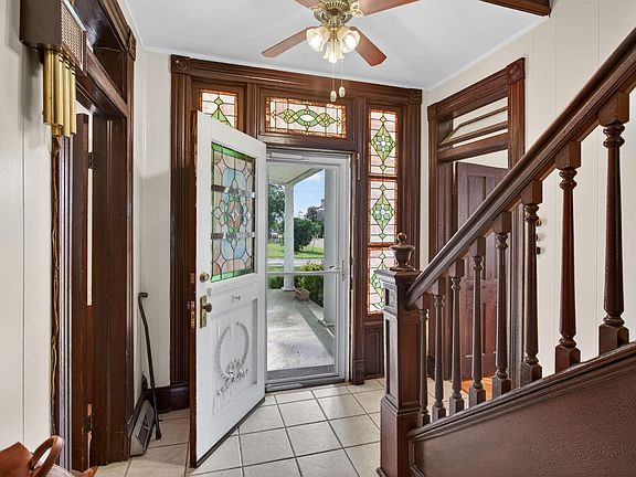 3rd image of 100 Ashby Ave