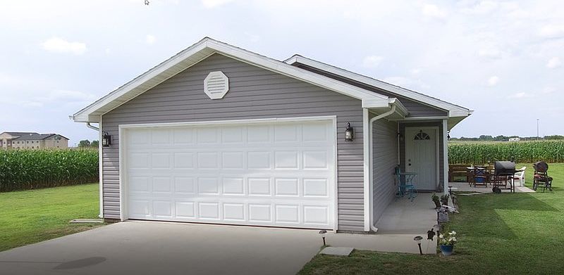 1st image of 2703 E Johnson Dr