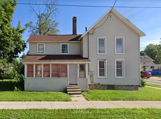 423 Draper St #1/2, Kaukauna, WI 54130