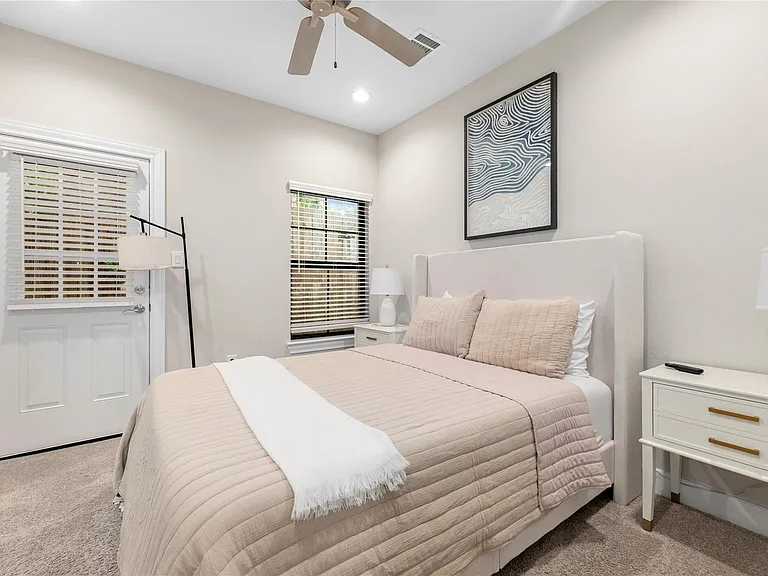 3334 Beverly Forest Dr — Photo 9