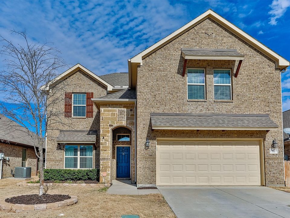 1st image of 1807 Silver Oak Dr