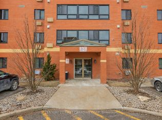 95 Base Line Rd W #1003, London, ON N6J4X3