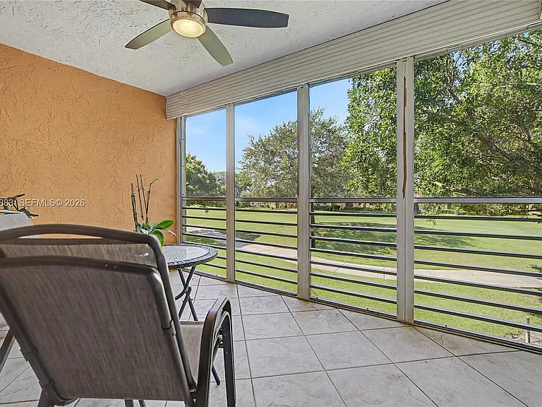 9520 Seagrape Dr #205 — Photo 9