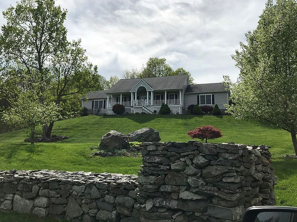 1st image of 15 Rue De Vin Dr