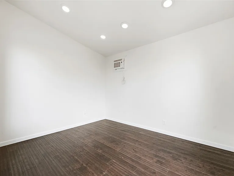4513 W 43rd St — Photo 20