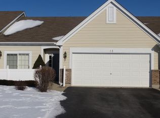 81 Conway Ct, Grayslake, IL 60030