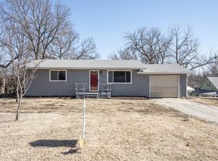 408 S Court St, Enterprise, KS 67441