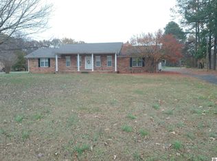5242 Epperson Rd, Paducah, KY 42003