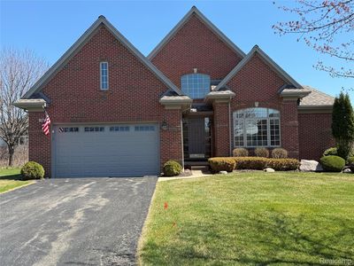 7350 Pine Vista Dr, Brighton, MI, 48116