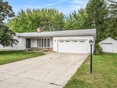 124 W Beryl St, Scottville, MI, 49454