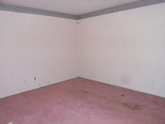 4th image of 7808 Landis Dr