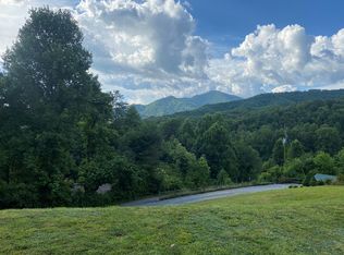 99 Chapel View Dr, Sylva, NC 28779