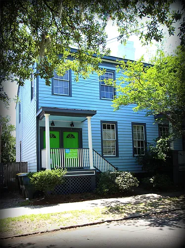 1 Brady St Photo 1
