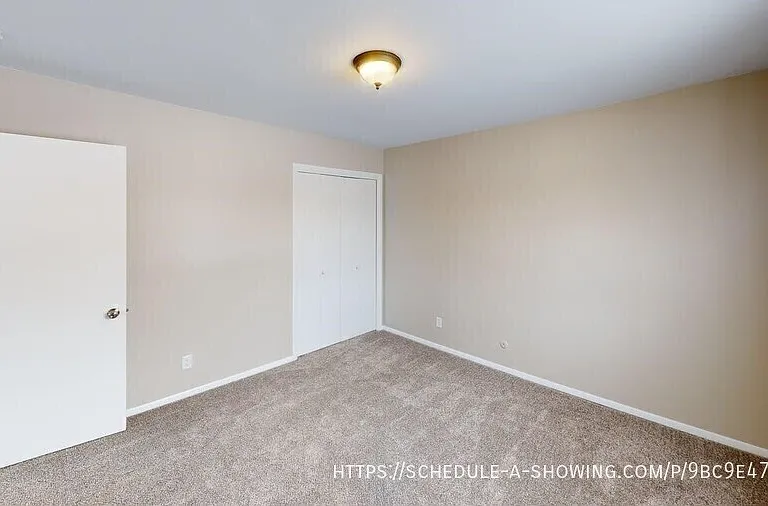 403 E Park St #32 — Photo 14