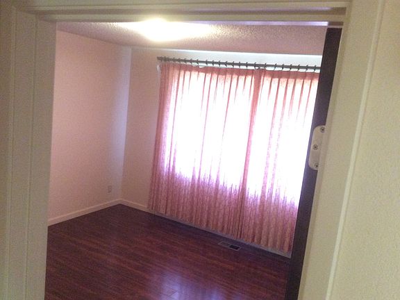 3rd image of 3120 Cowan Cir