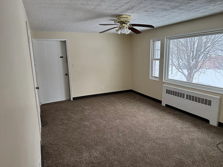1623 W 3rd St — Photo 12