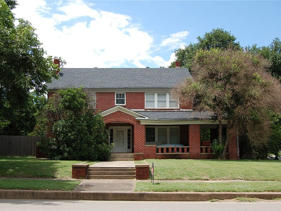 1st image of 2401 Homan Ave