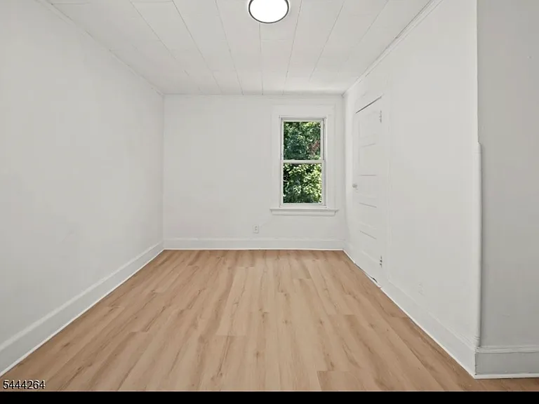 12 Clifford St — Photo 19