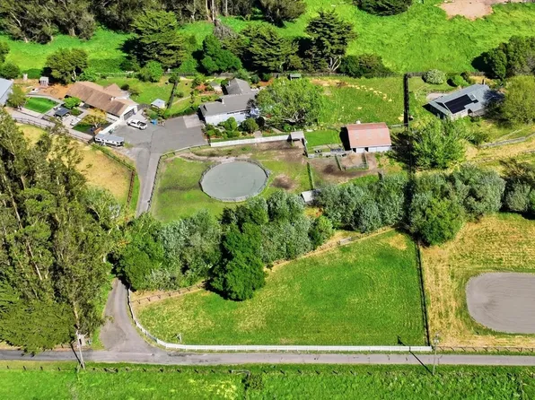 4320 Roblar Road, Petaluma, CA 94952