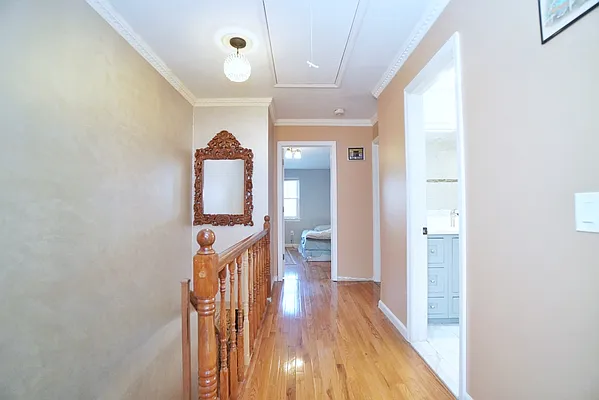 Sold by Remax Edge | media 14