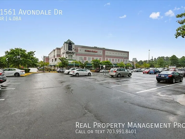 11561 Avondale Dr — Photo 49