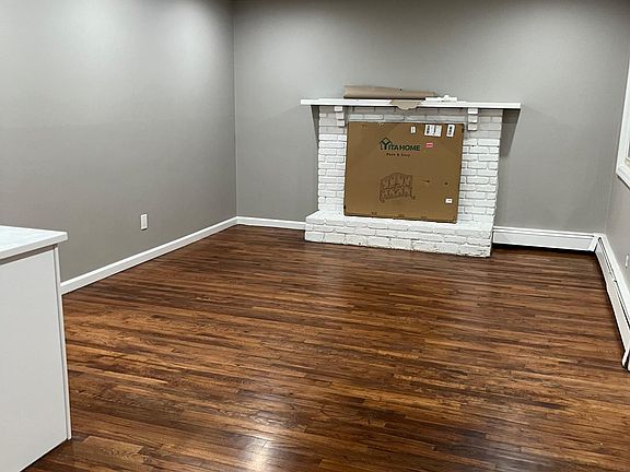 2nd image of 1060 Terry Rd