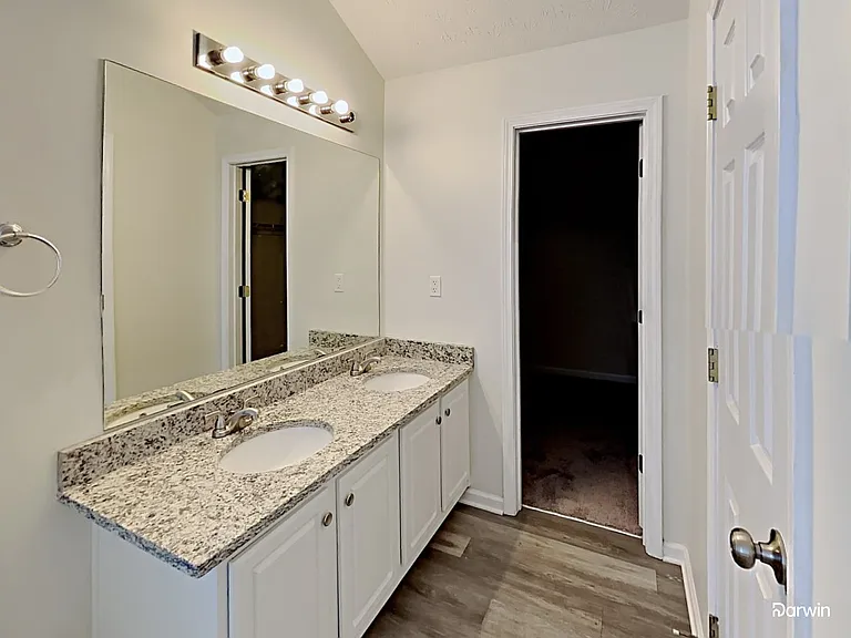 160 Long Dr — Photo 11