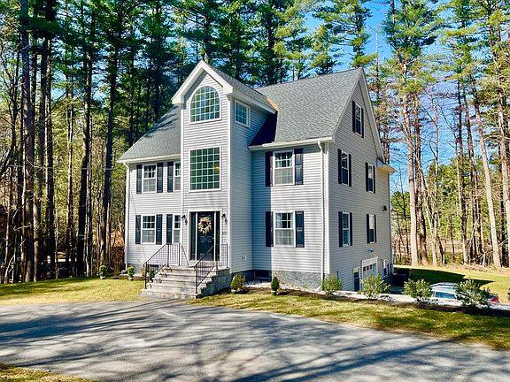 2nd image of 555 Old Harvard Rd