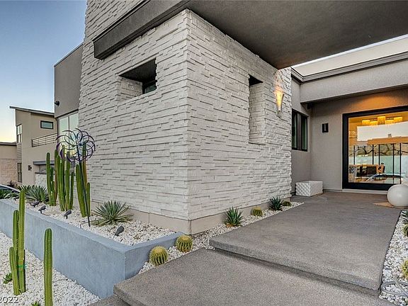 5th image of 2215 Overlook Canyon Ln