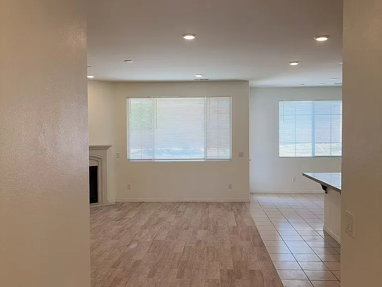 13166 Oatman Dr — Photo 2