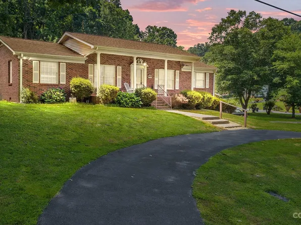 1507 S Rowan Ave, Spencer, NC 28159