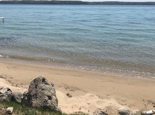 Alden Ave, Beulah, MI 49617