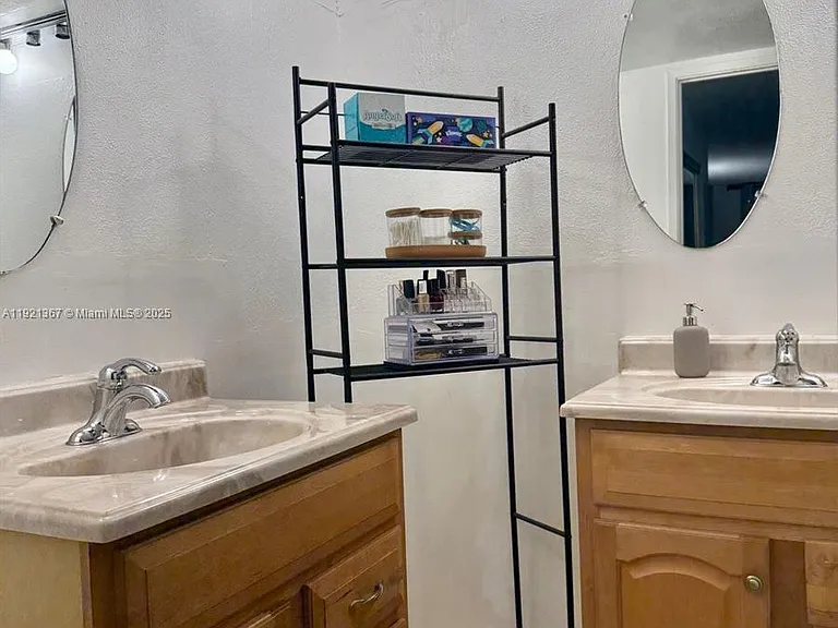 1670 NE 191st St #1153 — Photo 9