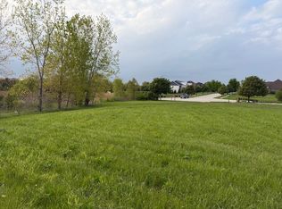 18555 S Marilynn Ct, Mokena, IL 60448